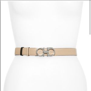 Salvador Ferragamo belt double sided black.